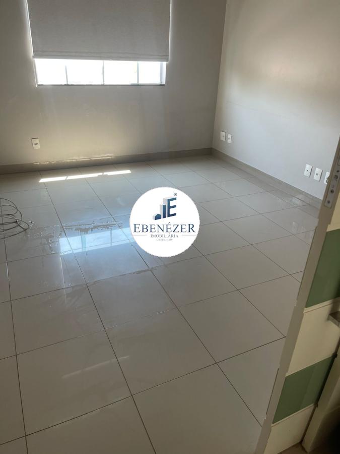 Casa para alugar com 4 quartos, 303m² - Foto 10