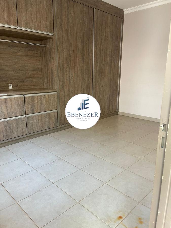 Casa para alugar com 4 quartos, 303m² - Foto 20
