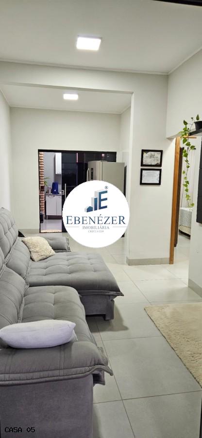 Casa à venda com 2 quartos, 214m² - Foto 2