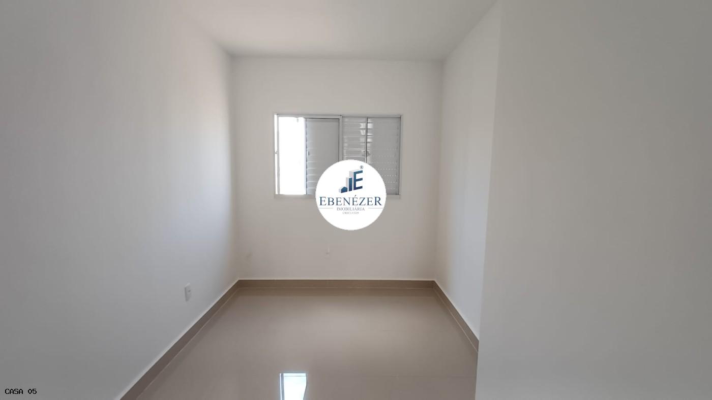 Casa para alugar com 2 quartos, 52m² - Foto 13