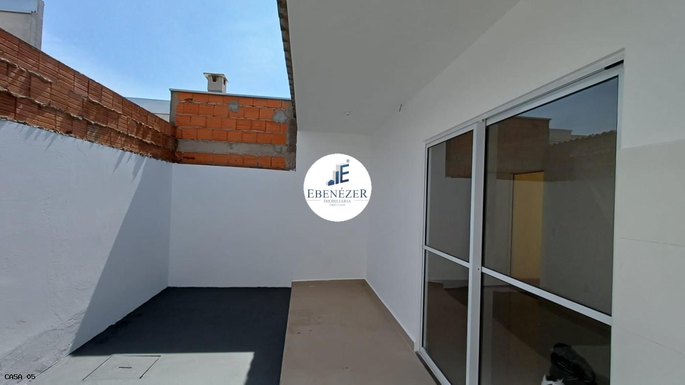 Casa para alugar com 2 quartos, 52m² - Foto 18