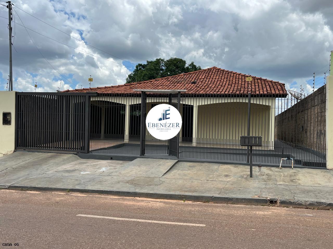 Casa, 3 quartos, 220 m² - Foto 3