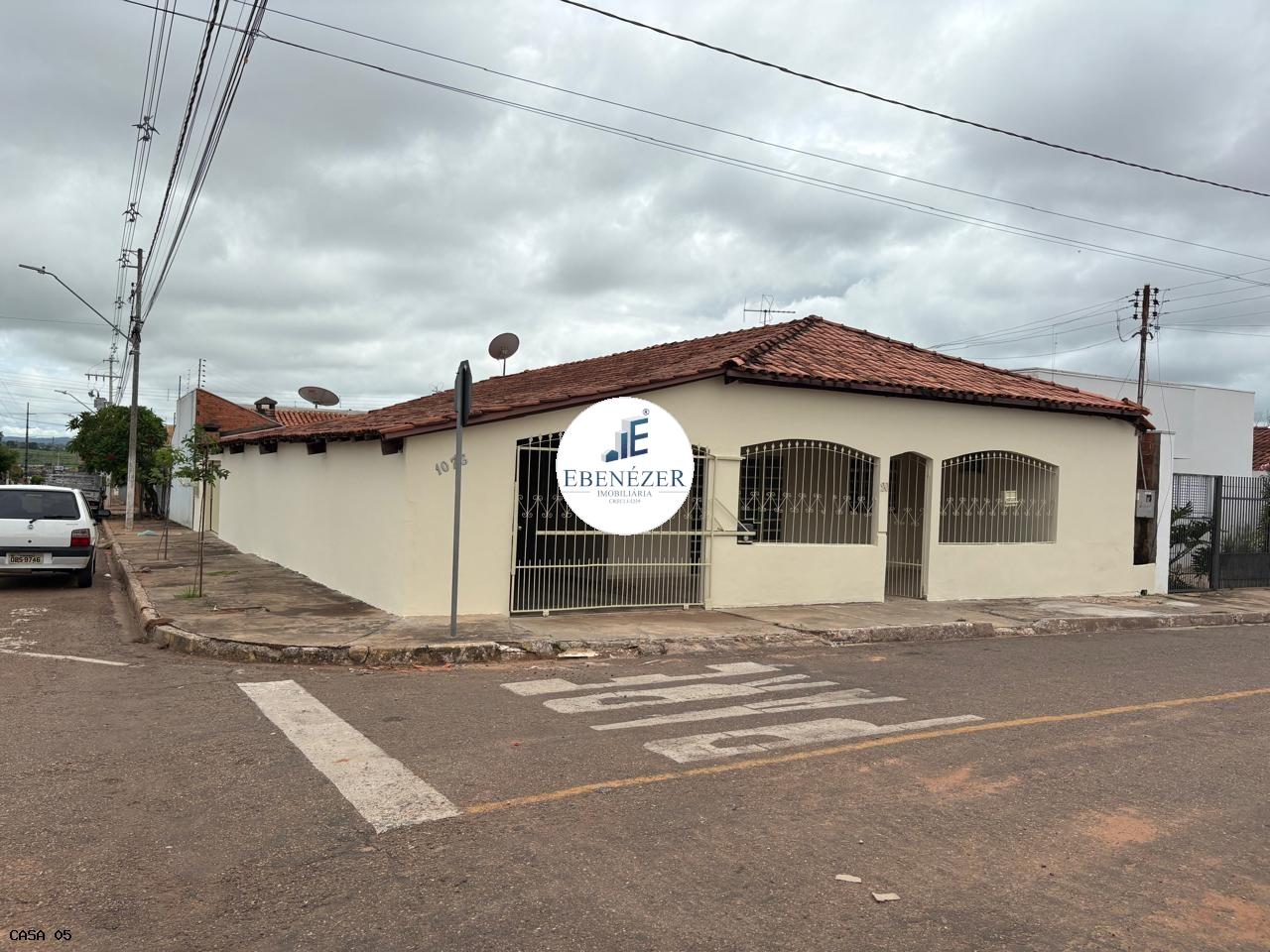 Casa, 3 quartos - Foto 1